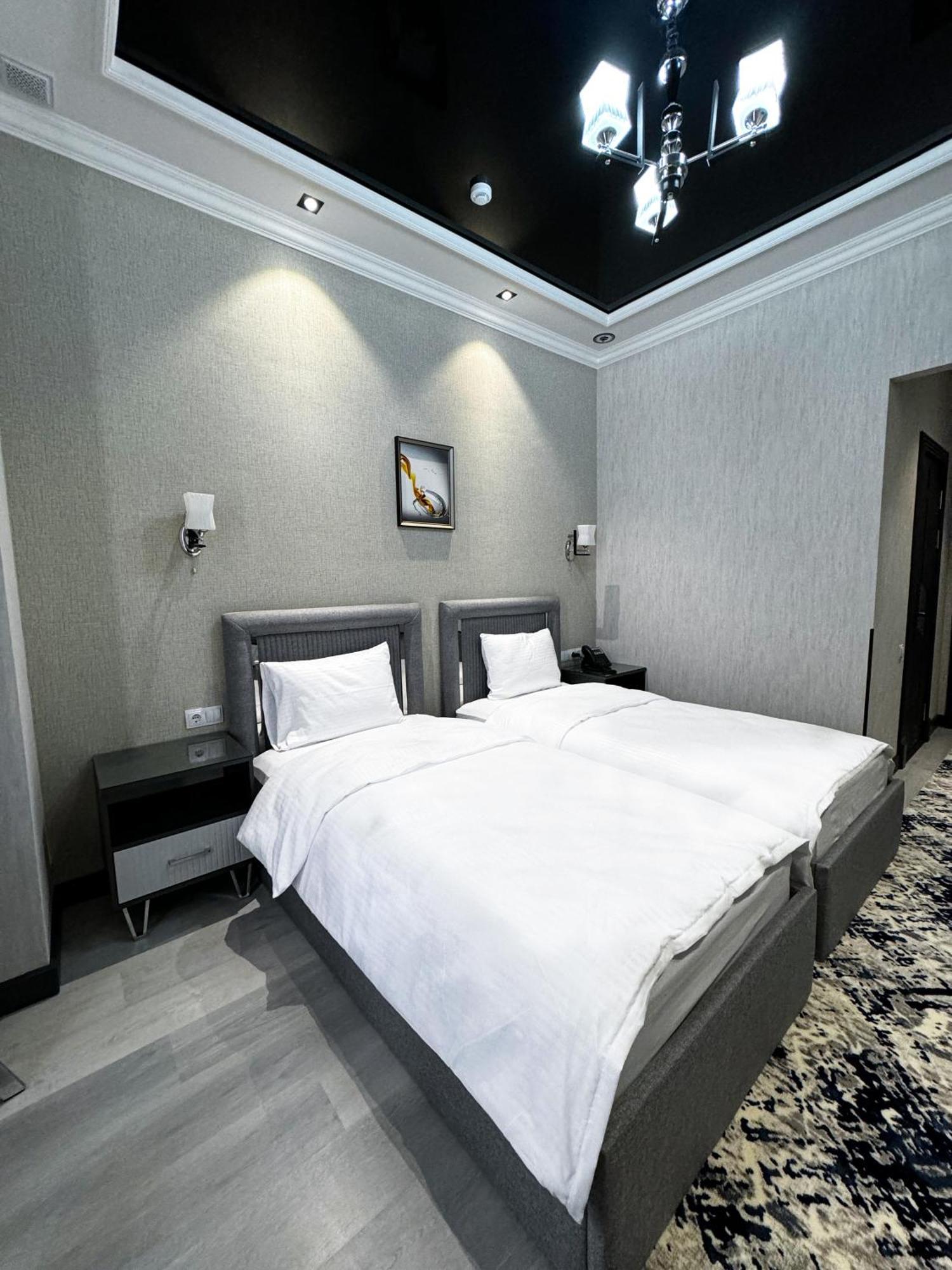 De Villa Hotel Szamarkand Kültér fotó