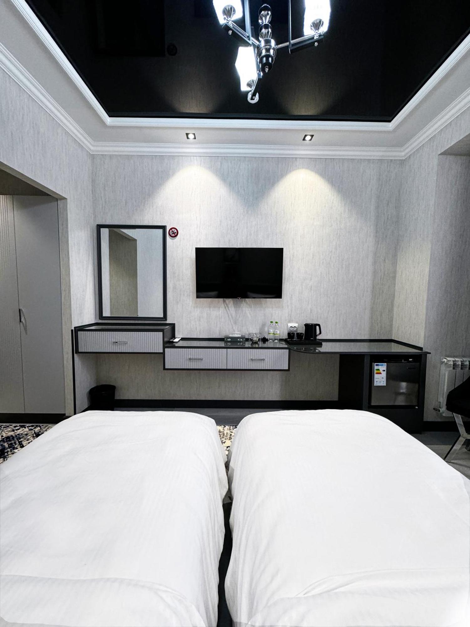 De Villa Hotel Szamarkand Kültér fotó