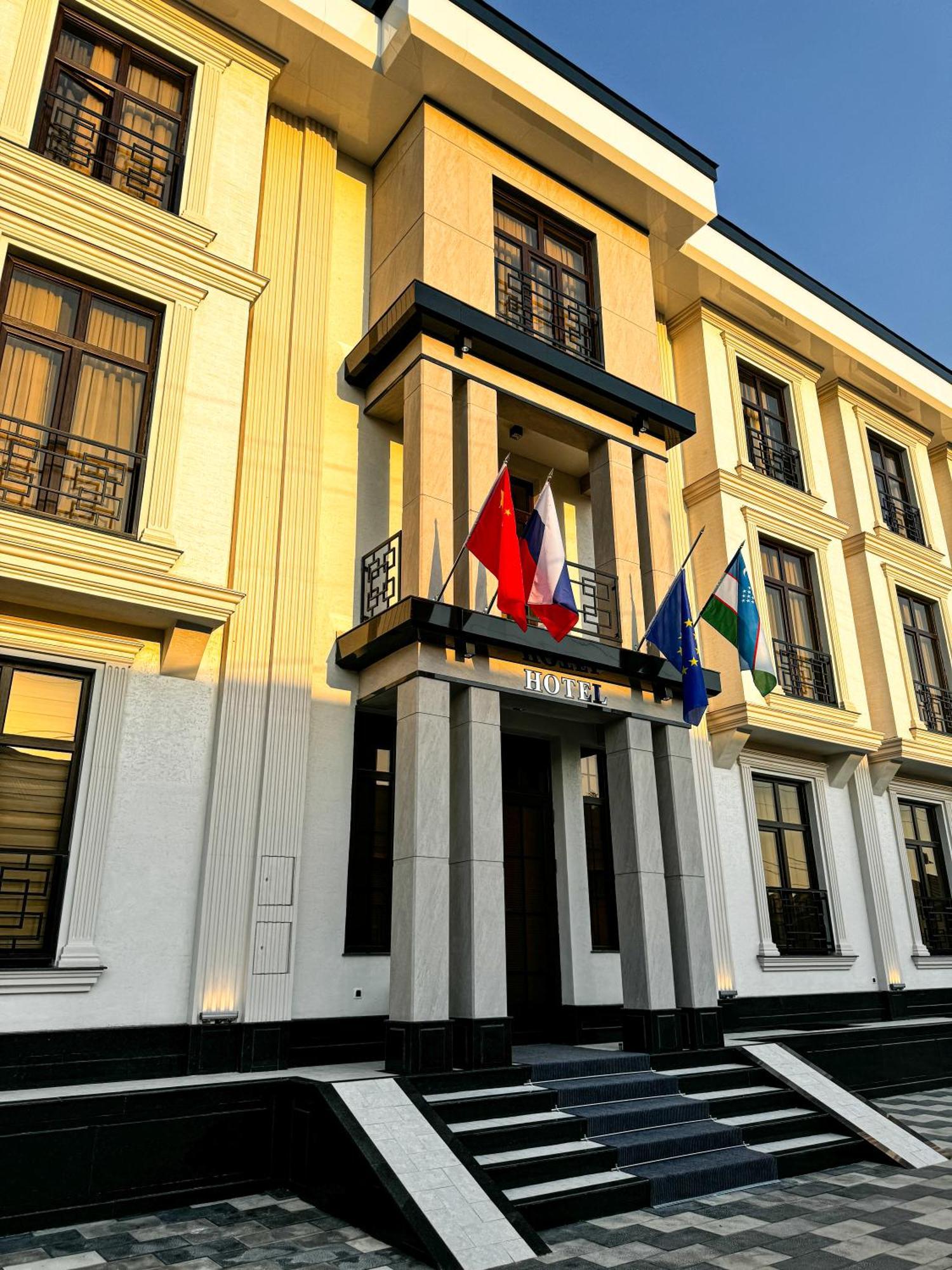 De Villa Hotel Szamarkand Kültér fotó