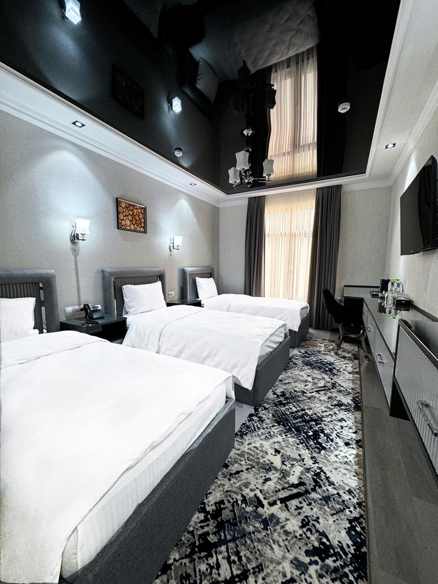De Villa Hotel Szamarkand Kültér fotó